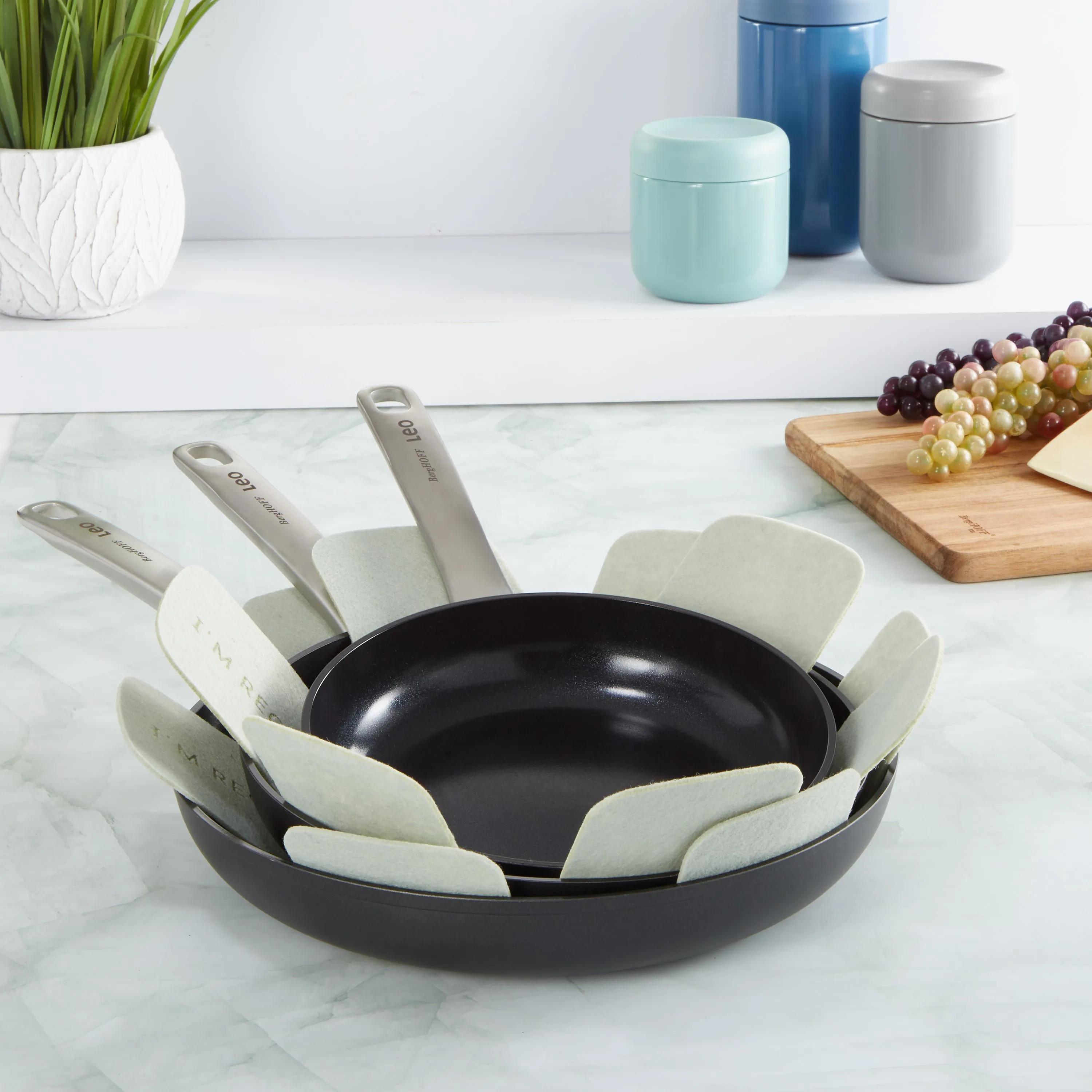 BergHOFF Leo Graphite 3Pc Nonstick Ceramic Frying Pan Set