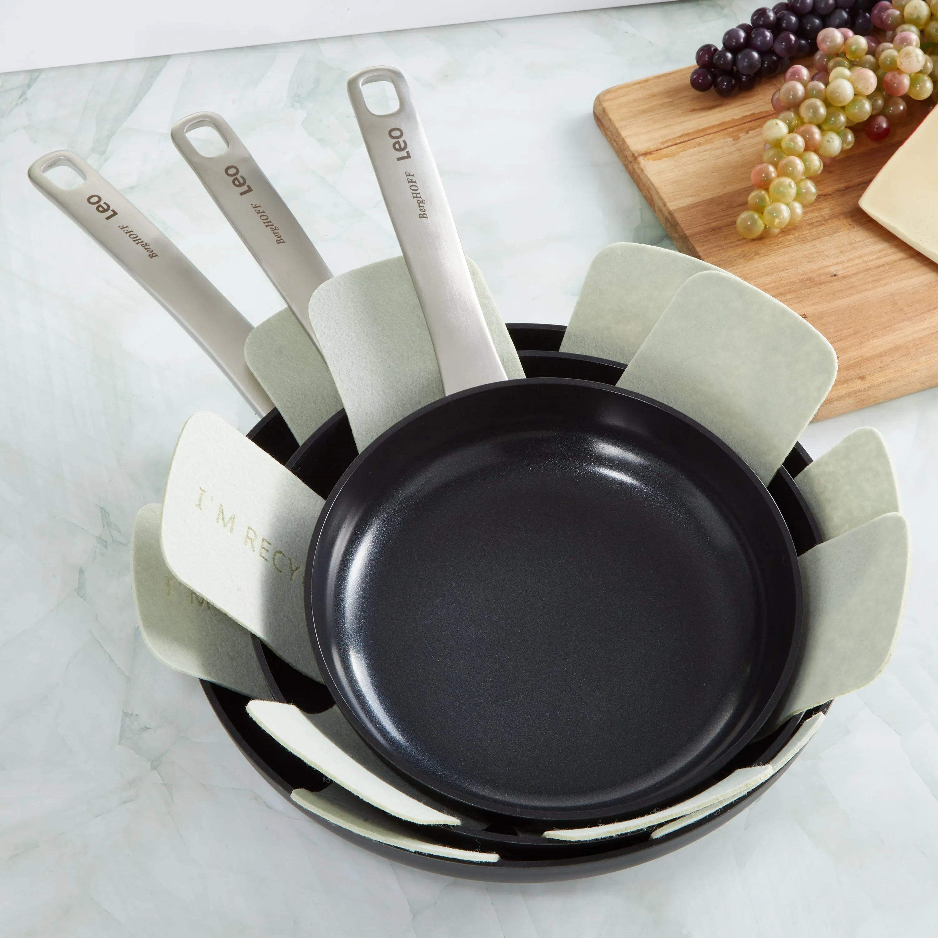 BergHOFF Leo Graphite 3Pc Nonstick Ceramic Frying Pan Set