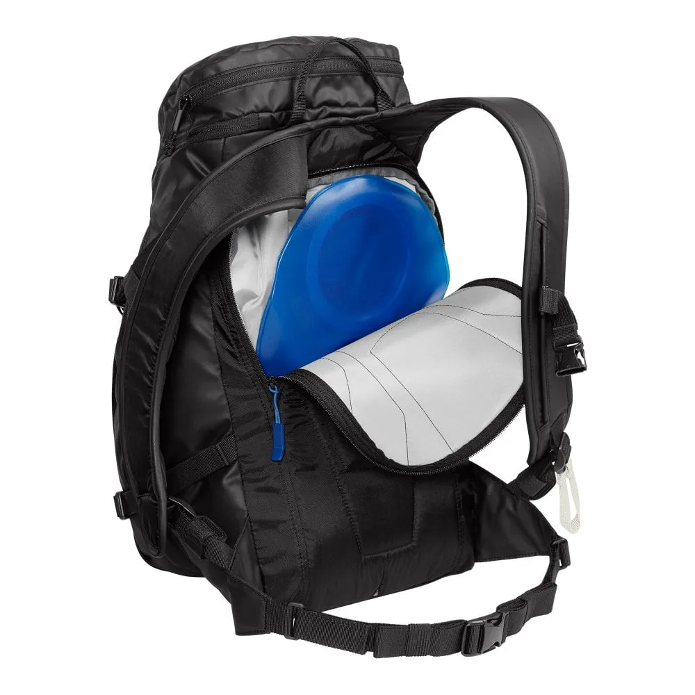 Camelbak SnoBlast 23L with 2L Resevoir Hydration Pack