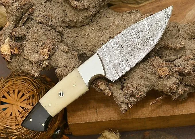 Custom Handmade Damascus Steel Hunting Knife – 10-Inch Blade with Steel Bolster, Camel Bone & Buffalo Horn Handle, Includes Leather Sheath