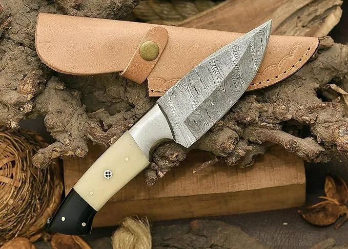 Custom Handmade Damascus Steel Hunting Knife – 10-Inch Blade with Steel Bolster, Camel Bone & Buffalo Horn Handle, Includes Leather Sheath