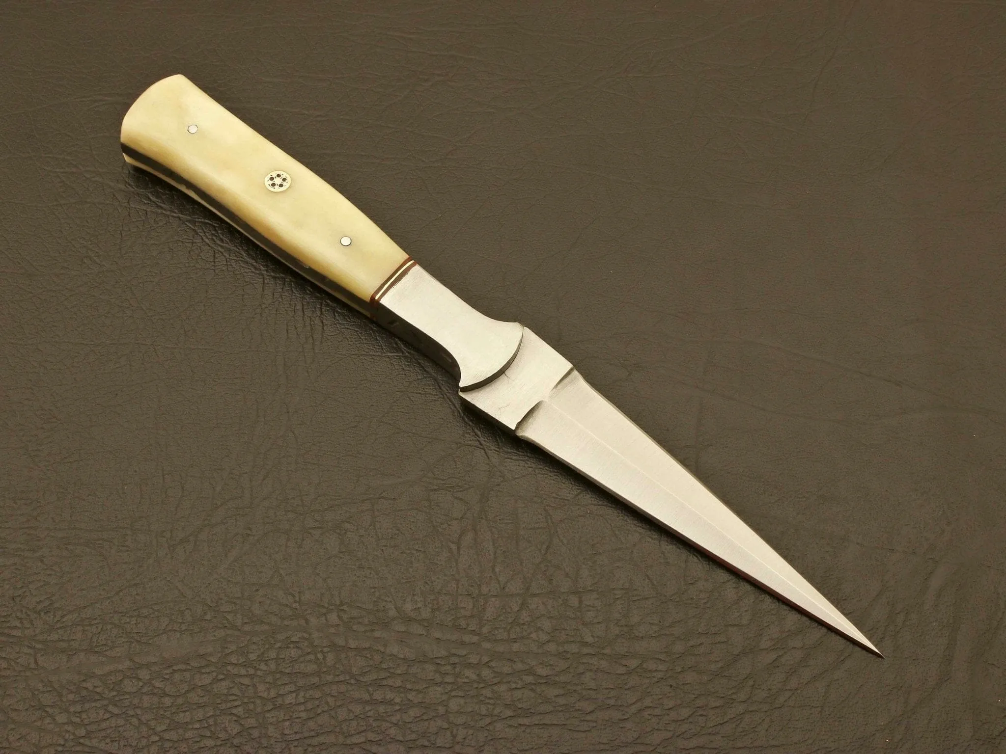 Custom Handmade Hand Forged D2 Stainless steel Hunting Double Edge Boot knife ,skinning knife with leather sheath