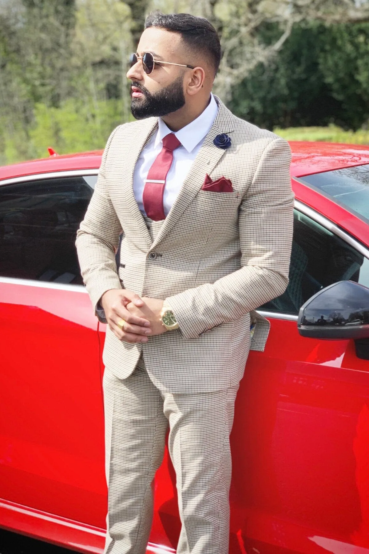 Elwood Beige Houndstooth 3 Piece Suit