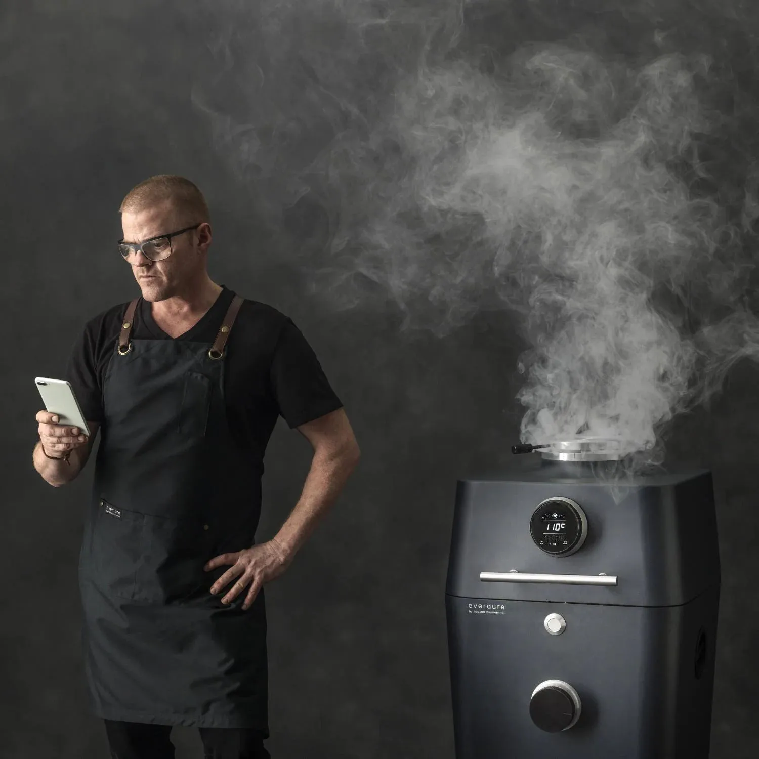 Everdure By Heston Blumenthal 4K 21-Inch Charcoal Grill & Smoker - HBCE4KGUS