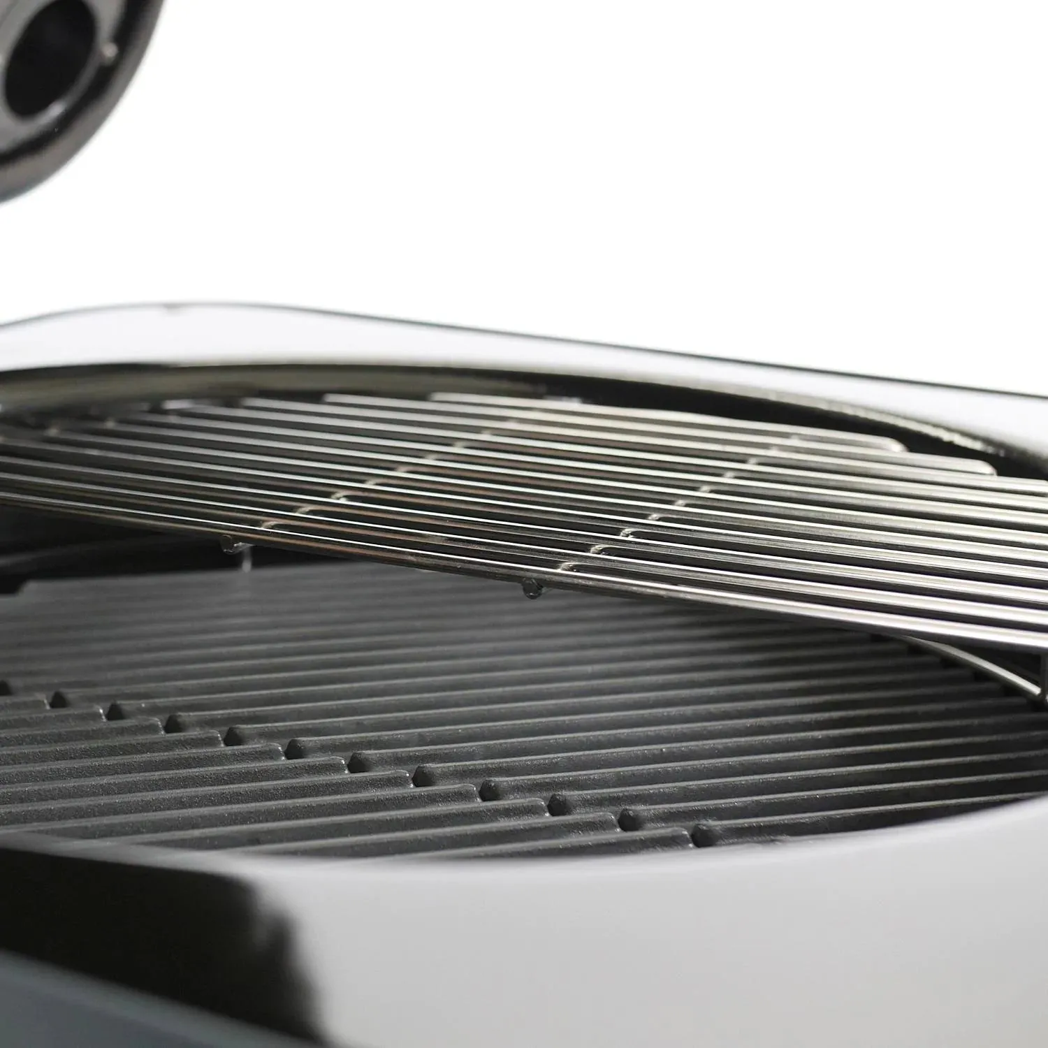 Everdure By Heston Blumenthal 4K 21-Inch Charcoal Grill & Smoker - HBCE4KGUS