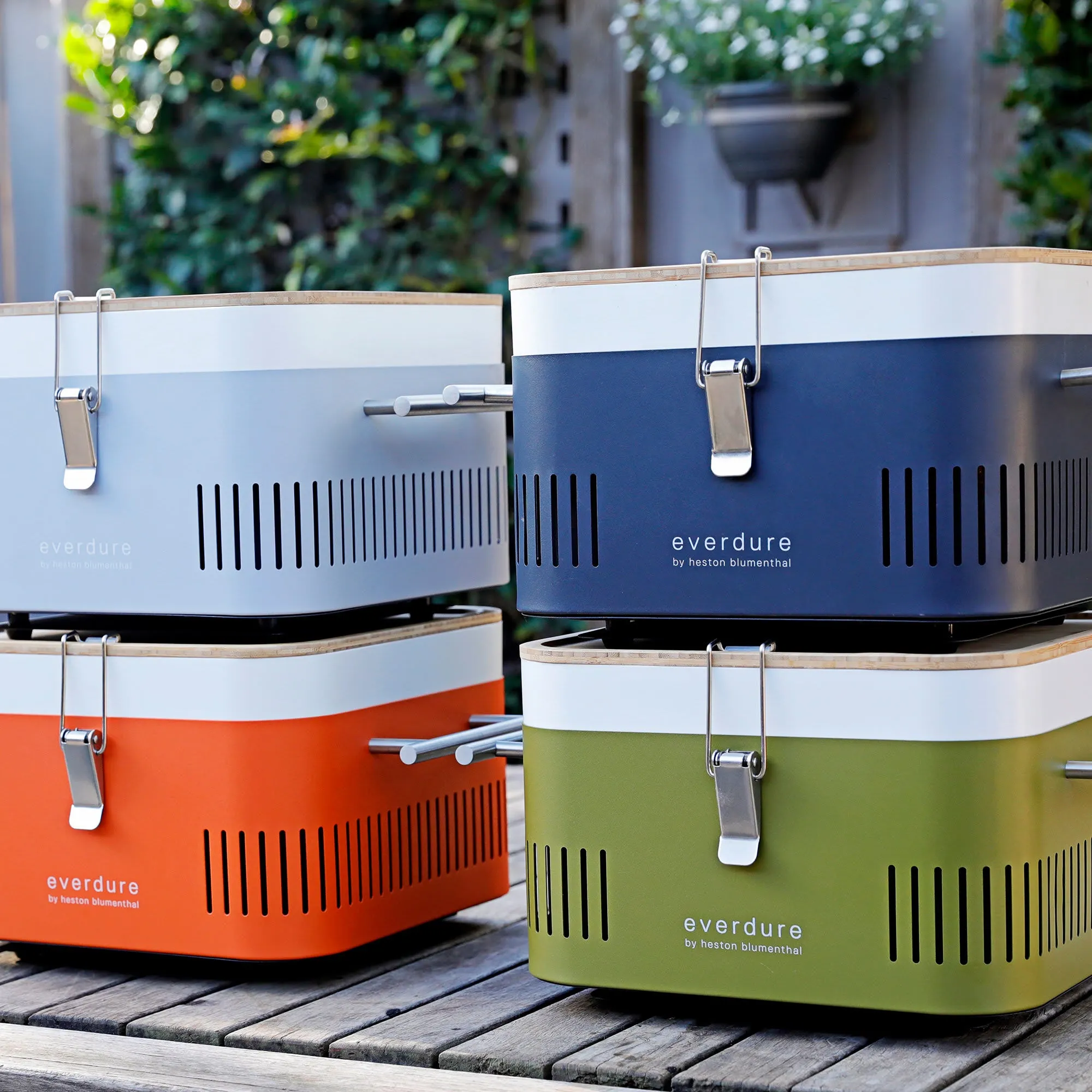 Everdure by Heston Blumenthal CUBE Charcoal Portable BBQ Stone