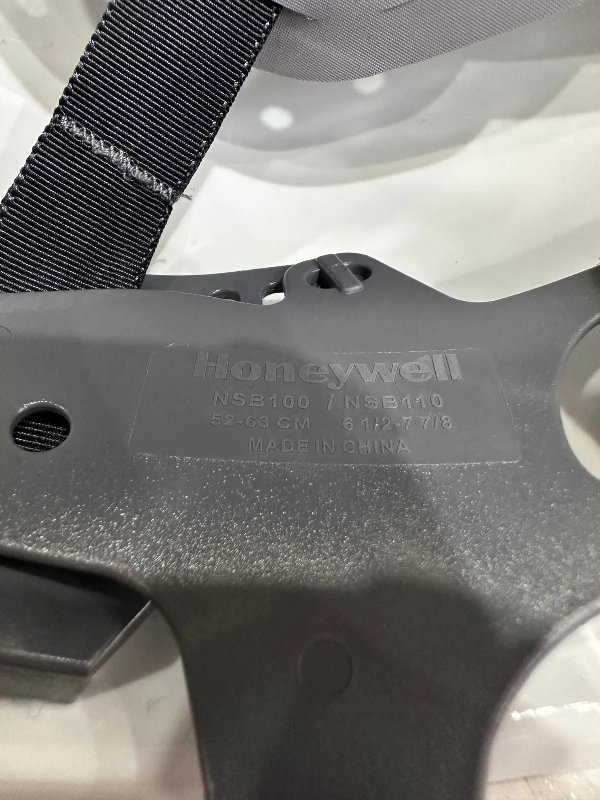 Honeywell North White Safety Helmet With Chin Strap (NSB10001) | Model : HELMET-H-WH