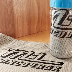 M1 Concourse Cooling Towel in Blue Canister