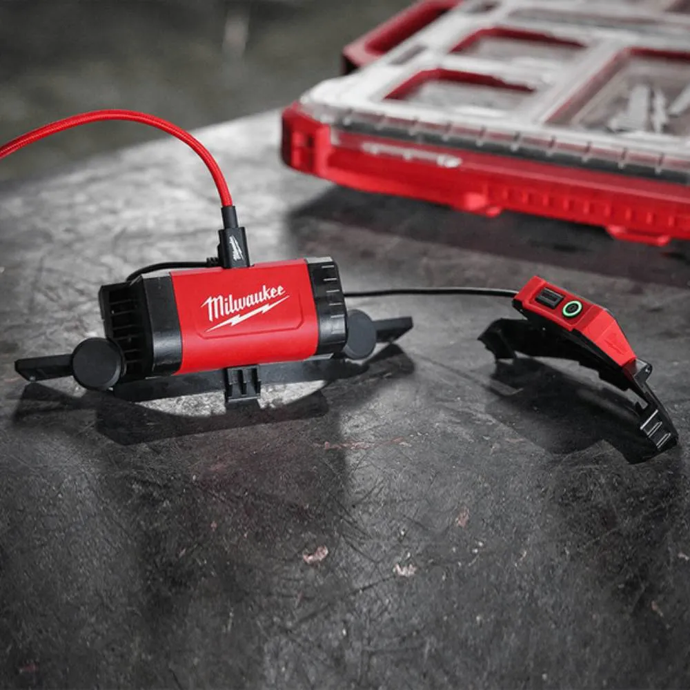 Milwaukee L4BOLTHL301 3.0Ah REDLITHIUM USB Rechargeable BOLT Headlamp Kit