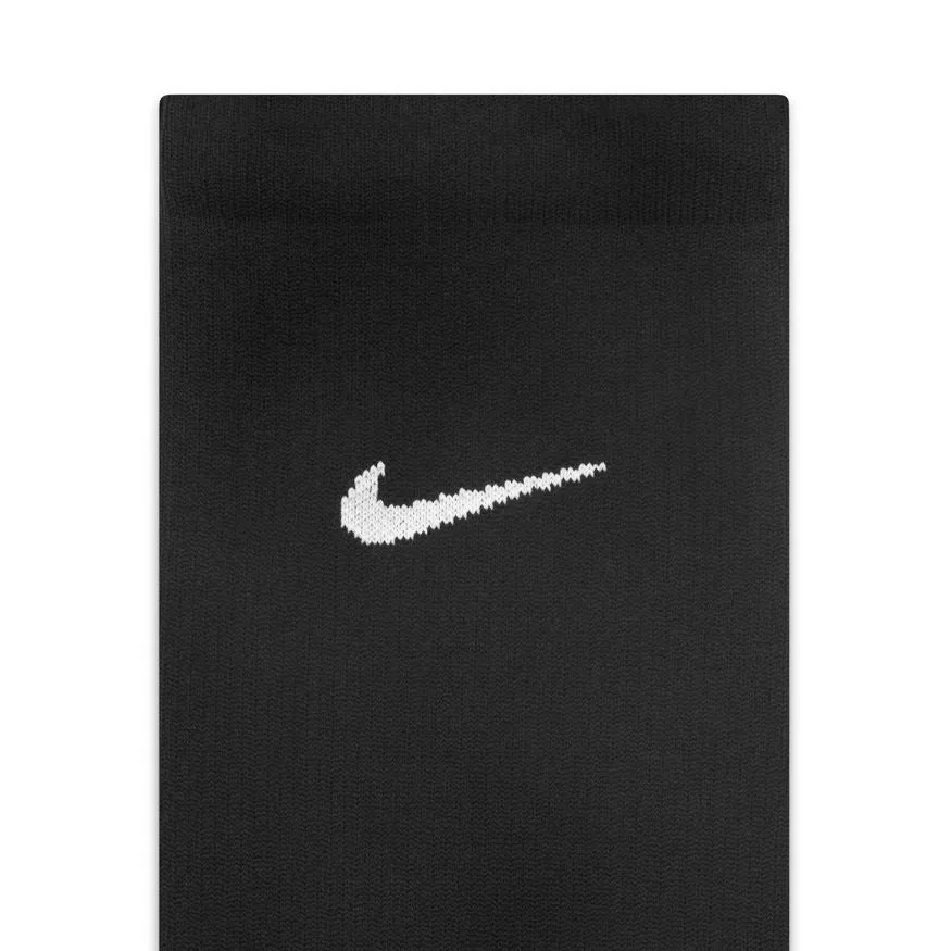 NIKE GRIP STRIKE CREW SOCK - WHITE / BLACK