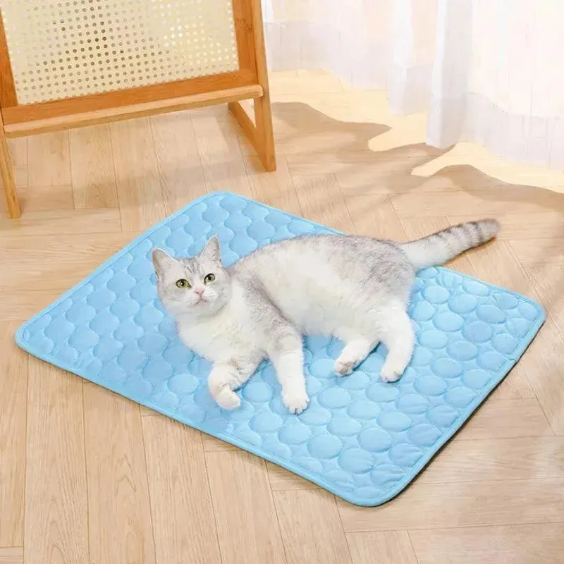 Pet Dog Cooling Bed Mat Iced Rug Summer Extra Large Durable Pad for Small Big Dogs and Cats Puppy Blanket Washable Accessories