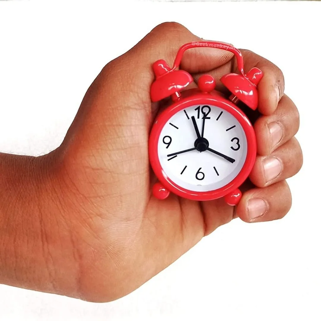 Tiny Alarm Clock - Loud Bell Analog Clock