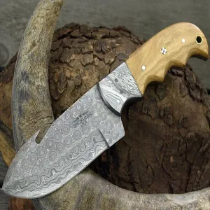 Tranquility Gut Hook Knife with Olive Wood Handle