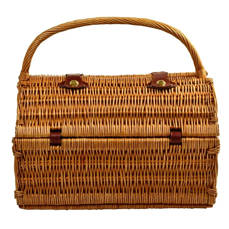 Yorkshire Picnic Basket for Four with Coffee